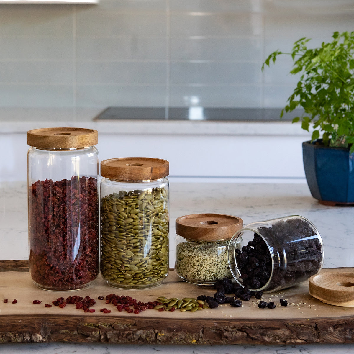 Round Jar (15 oz unit) Vianna Acacia Lid