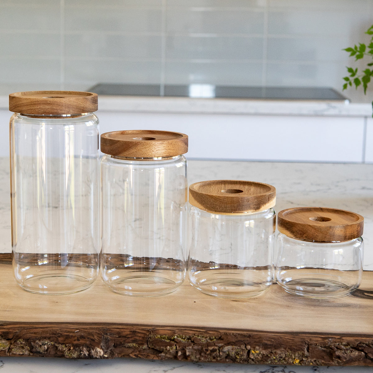 Round Jar (8 oz unit) Vianna Acacia Lid